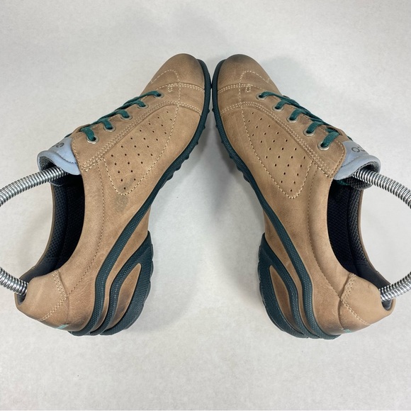 Ecco Minimalist Leather Reflective Hiking Walking Shoes, Women’s 37 EU/ 6-6.5 US - Picture 5 of 16